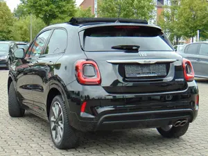 Fiat 500X 1.5 GSE Hybrid DOLCEVITA SPORT DCT Bild 3