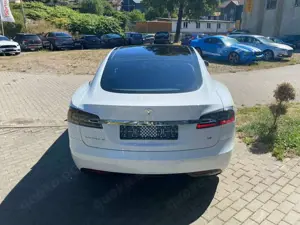 Tesla Model S 75 FreeSupercharger*CCS Adapter*Sitzh.*Autopilot*L Bild 3