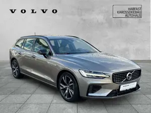 Volvo V60 Recharge T6 R Design Kombi Plug-In Hybrid AWD Twin Bild 5