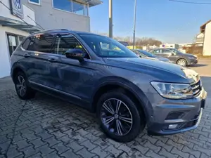 Volkswagen Tiguan Allspace 1.5 TSI IQ.DRIVE AHK Navi ACC  Parktronic Sitzheiz Bild 3