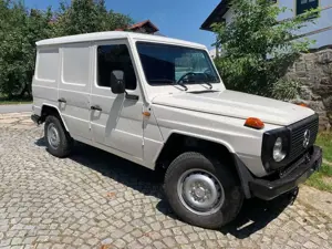 Mercedes-Benz G 300 GD