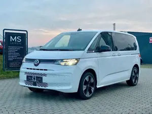 Volkswagen T7 Multivan Life DSG Navi LED Tisch