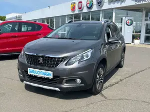 Peugeot 2008 1.2 PureTech Allure- PDC+SHZ+GJR