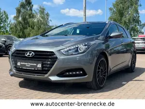 Hyundai i40 cw Trend*Panorama*Navi*8-fach* Bild 3