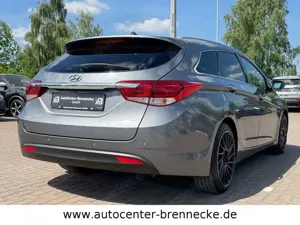 Hyundai i40 cw Trend*Panorama*Navi*8-fach* Bild 4