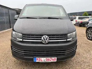 Volkswagen T6 Transporter T6 2.0 TDI*ARMORED*GEPANZERT*ARMOURED*3Sitzer*E5 Bild 2