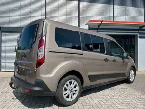 Ford Transit Connect Kombi lang L2 1,5 TDCi Automatik Bild 2