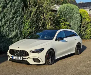 Mercedes-Benz CLA 45 AMG CLA Shooting Brake S 4Matic Speedsh 8G-D