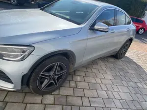 Mercedes-Benz GLC 300 GLC 300 4Matic 9G-TRONIC AMG Line