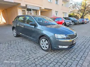 Skoda Rapid/Spaceback Automatik/Scheckheft/Tempomat/Klimaautomatik/PDC/