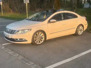 Volkswagen CC 2.0 TDI BlueMotion Technology DSG Dynamic Black Bild 4