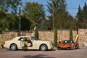 Lamborghini Aventador Roadster/Ad Personam Int.+Ext. Bild 3