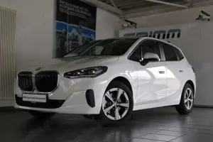 BMW 216 i Premium Paket, LED RFK Komfortzg. Parkassistent