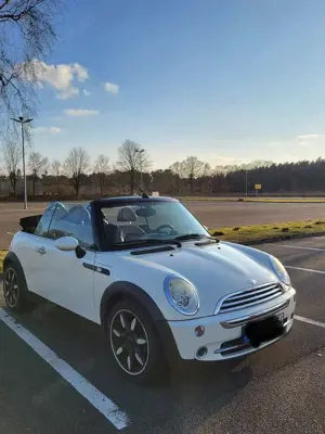 MINI One Cabrio SIDEWALK TÜV neu gepflegt läuft technisch gut