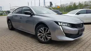 Peugeot 508 Allure Pack Puretech 130 Navi Kamera LED Bild 2
