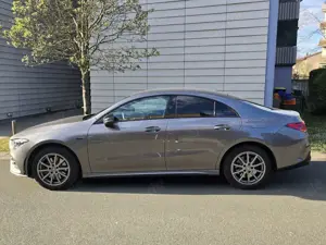 Mercedes-Benz CLA 250 e 8G-DCT