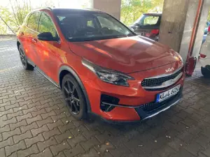 Kia XCeed Platinum Edition *AUTOMATIK*LEDER*NAVI*GLASDACH Bild 4