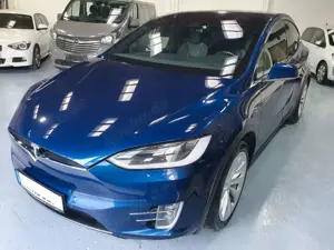 Tesla Model X 75D 4WD|Navi|LEDER|AUTOPILOT |AHK Bild 3