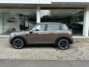 MINI Cooper S Countryman Cooper S All4 Bild 2