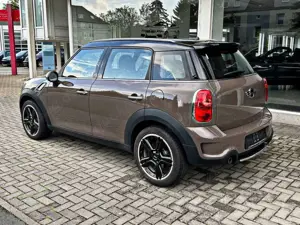 MINI Cooper S Countryman Cooper S All4 Bild 3