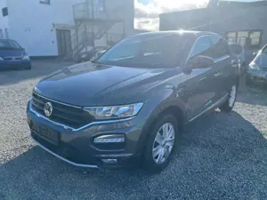 Volkswagen T-Roc 1.5 TSI SPORT mit umfangreicher Ausstattung