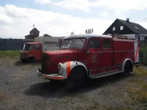 Mercedes-Benz Others Langhauber Feuerwehr Löschfahrzeug Bild 2