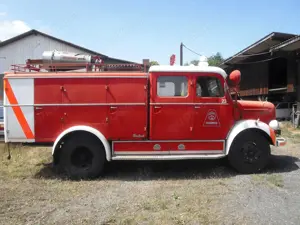 Mercedes-Benz Others Langhauber Feuerwehr Löschfahrzeug Bild 3