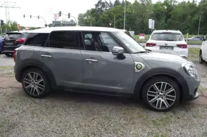 MINI Cooper SE Countryman Cooper All4 Hybrid Bild 5