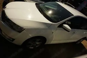 Skoda Rapid/Spaceback Drive Navi Bild 4