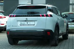 Peugeot 2008 Elektro 136 Active Szh./ PDC/ Freispr. Bild 4