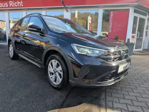 Volkswagen Taigo 1.0 TSI Life Navi LED DAB SHZ PDC Bild 3