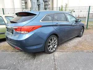 Hyundai i40 Premium - Vollausstattung ! TOP ! Bild 3
