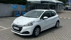 Peugeot 208 PureTech 82 Active