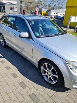 Mercedes-Benz 180 1.8 blue effizent Bild 3