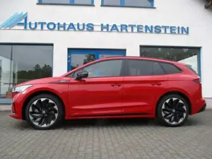 Skoda Enyaq 80 Sportline  Panoramadach Wärmepumpe Bild 2