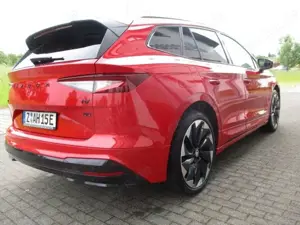 Skoda Enyaq 80 Sportline  Panoramadach Wärmepumpe Bild 4