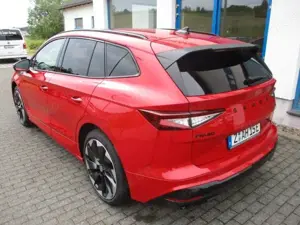 Skoda Enyaq 80 Sportline  Panoramadach Wärmepumpe Bild 3