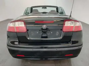Saab 9-3 Cabrio 2,0 T Vector Bild 2