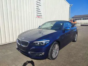 BMW 218 218 i Luxury Line LED Leder Alu Shz PDC Bild 2