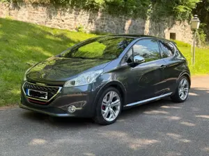 Peugeot 208 GTI 200 THP