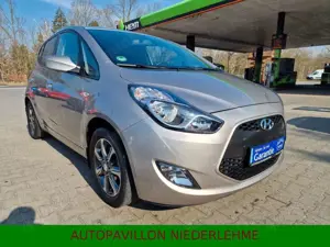 Hyundai iX20 1.6*Klima*Sitzhzg*PDC*Alu*Bluetooth*S-Heft* Bild 3