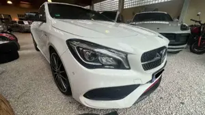 Mercedes-Benz CLA 250 Shooting Brake 4-Matic AMG Paket
