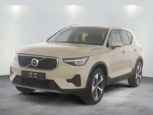 Volvo XC40 B3 2WD Core Navi Soundsystem LED Blendfreie Bild 2