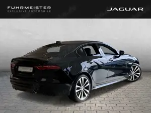 Jaguar XE P250 R-Dynamic HSE PDC vo und hi. WSS beheizt Bild 2