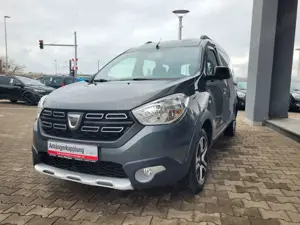 Dacia Dokker Stepway Celebration Turbo*AHK,PDC,NAVI*