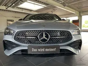 Mercedes-Benz CLA 200 7G-DCT+AMG+NIGHT-PANORAMA+AHK+KAM+ Bild 3