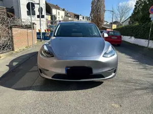 Tesla Model Y Model+Y+Long+Range+Dual+Motor+AWD