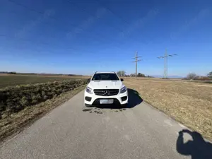 Mercedes-Benz GLE 350 AMG-Line Exterieur *Top-Ausstattung..
