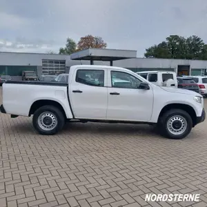 Mercedes-Benz X 250 X 250 d 4MATIC AHK Navigation Laderollo Bild 4