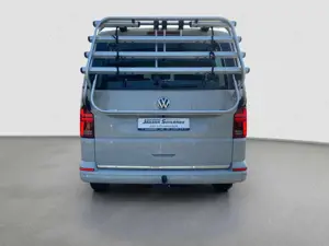 Volkswagen T6.1 Multivan Highline 4Motion DCC NAVI PDC AHK KAMERA AUTOMATIK Bild 4